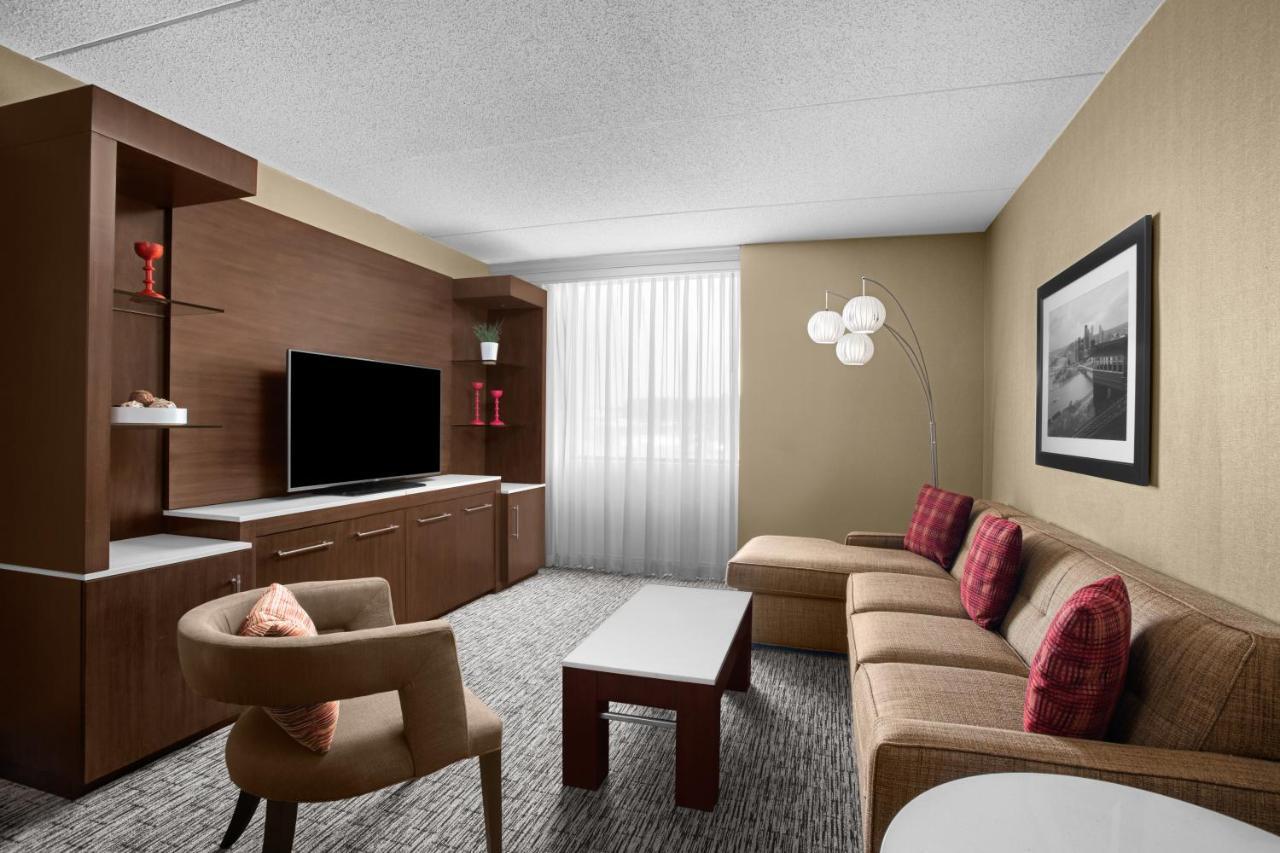 Pittsburgh Marriott North Hotel Cranberry Township Exterior photo