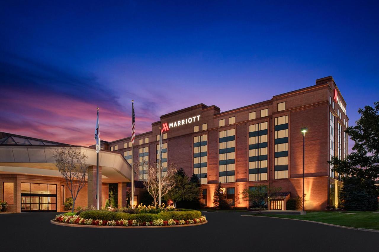 Pittsburgh Marriott North Hotel Cranberry Township Exterior photo