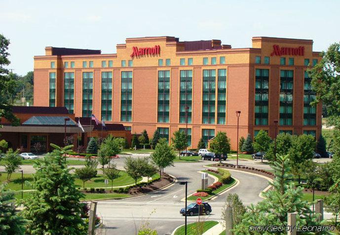 Pittsburgh Marriott North Hotel Cranberry Township Exterior photo