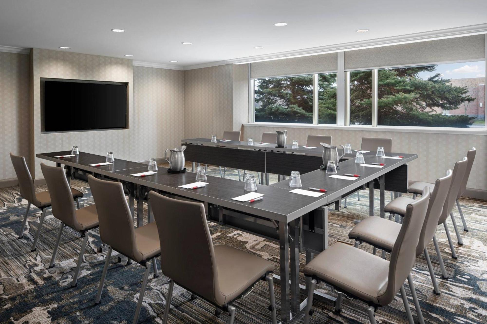 Pittsburgh Marriott North Hotel Cranberry Township Exterior photo