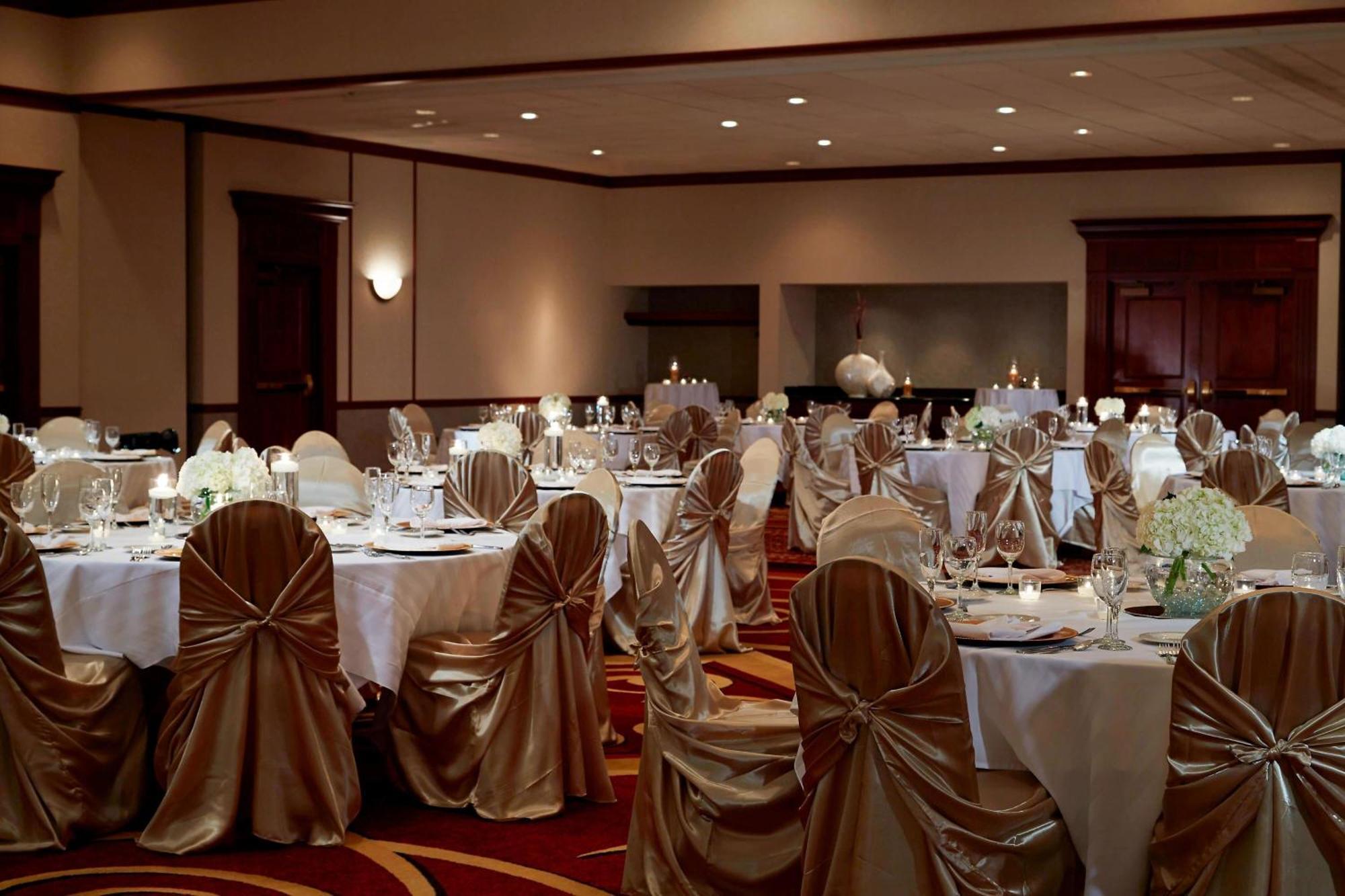 Pittsburgh Marriott North Hotel Cranberry Township Exterior photo